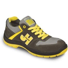 Style Grey/Yellow Shoe